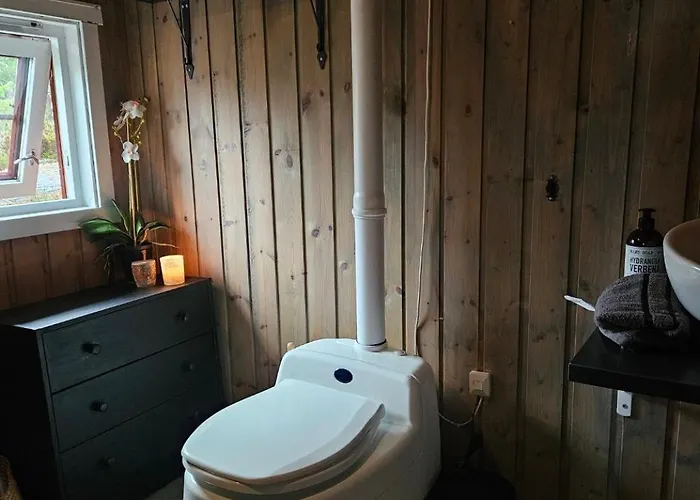 Feriehus Secluded Forest Cabin With Panoramic Views - Hiking And Nature Mjåvatn